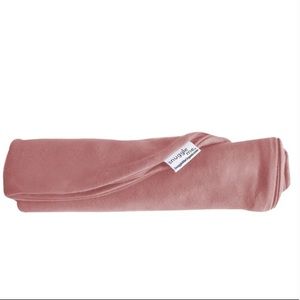NWOT snuggle me infant cover gumdrop color